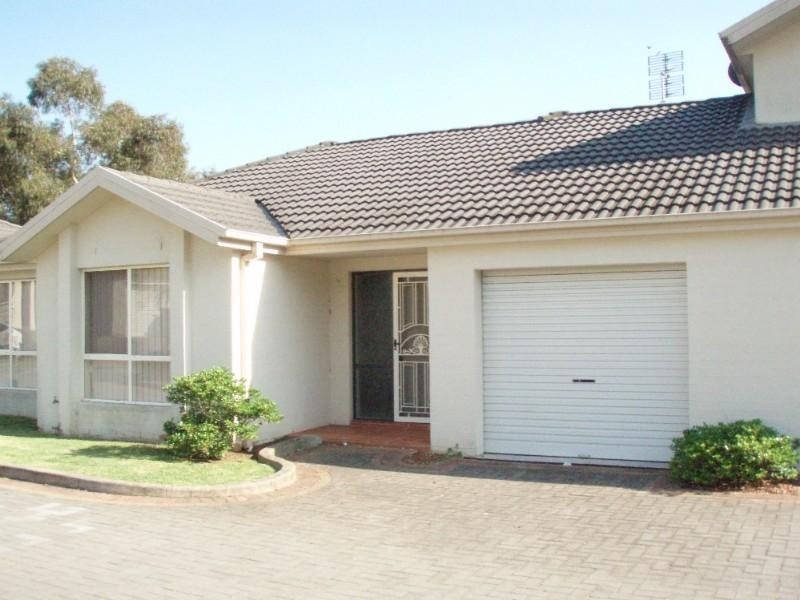 4/4 Parsons Road, Lisarow NSW 2250