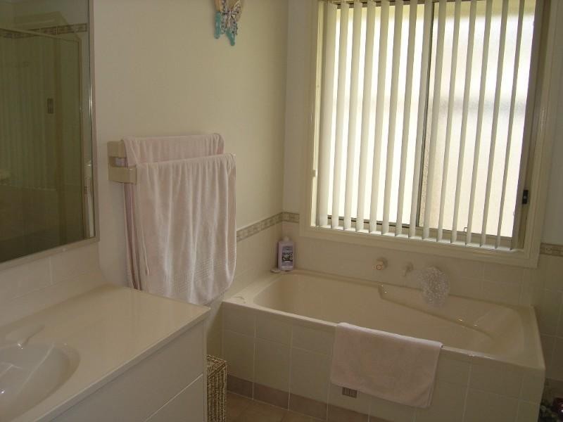 23 The Valley Way, Lisarow NSW 2250