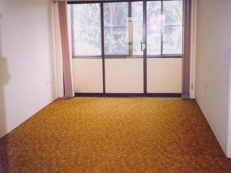 2/57 Holden Street, Gosford NSW 2250