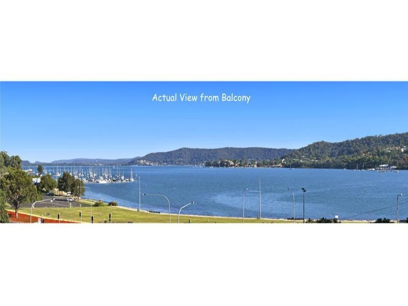 1/4 Broadview Avenue, Gosford NSW 2250