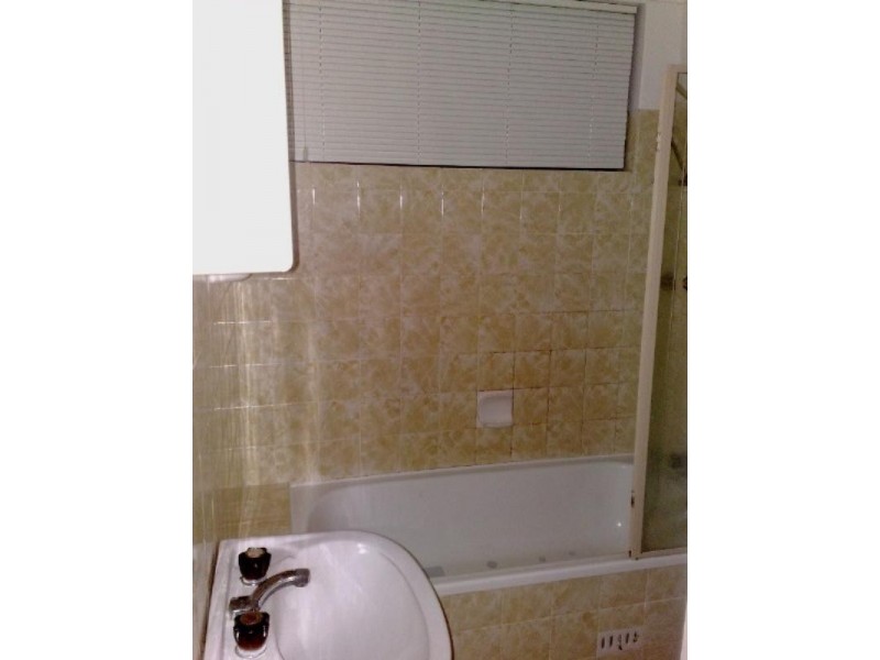 6/68-70 Faunce Street, Gosford NSW 2250