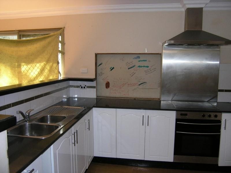 2/127 Carrington Street, Narara NSW 2250