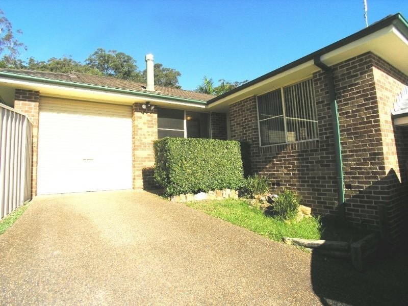 2/102 Coolawin Circ, Narara NSW 2250