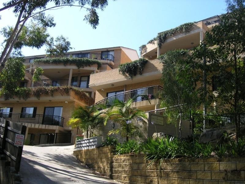 4/14-16 Margin Street, Gosford NSW 2250