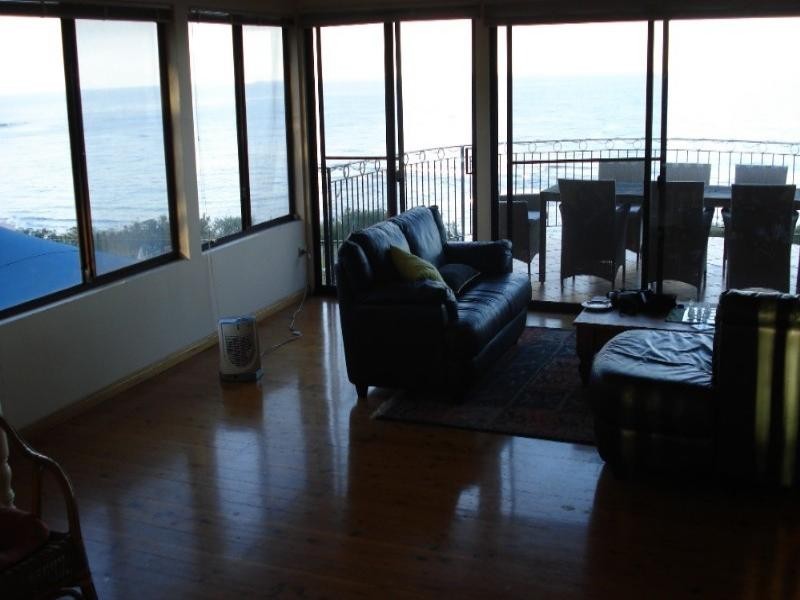 34 Kalakau Avenue, Forresters Beach NSW 2260