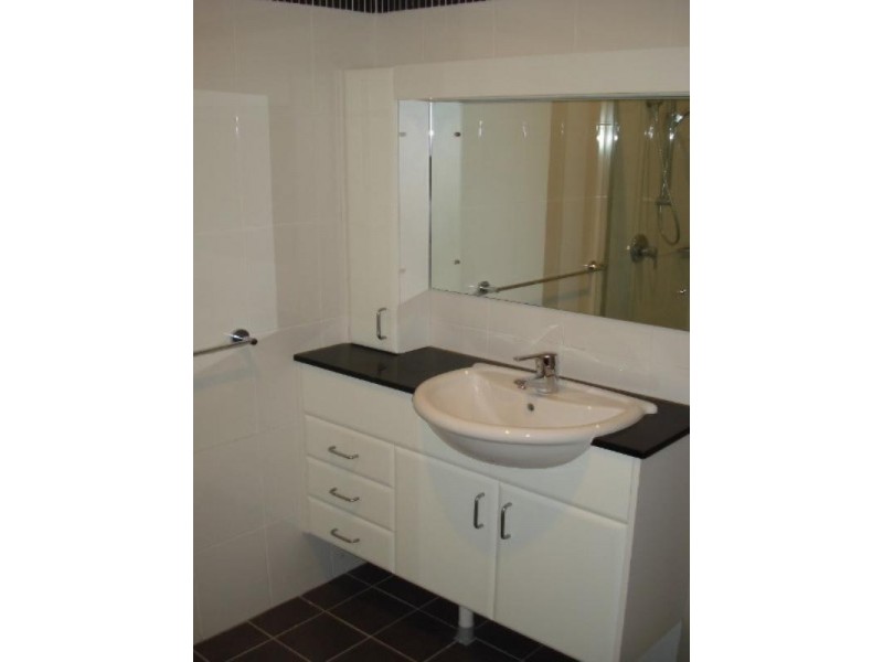 2/3-7 Wharf Street, Gosford NSW 2250