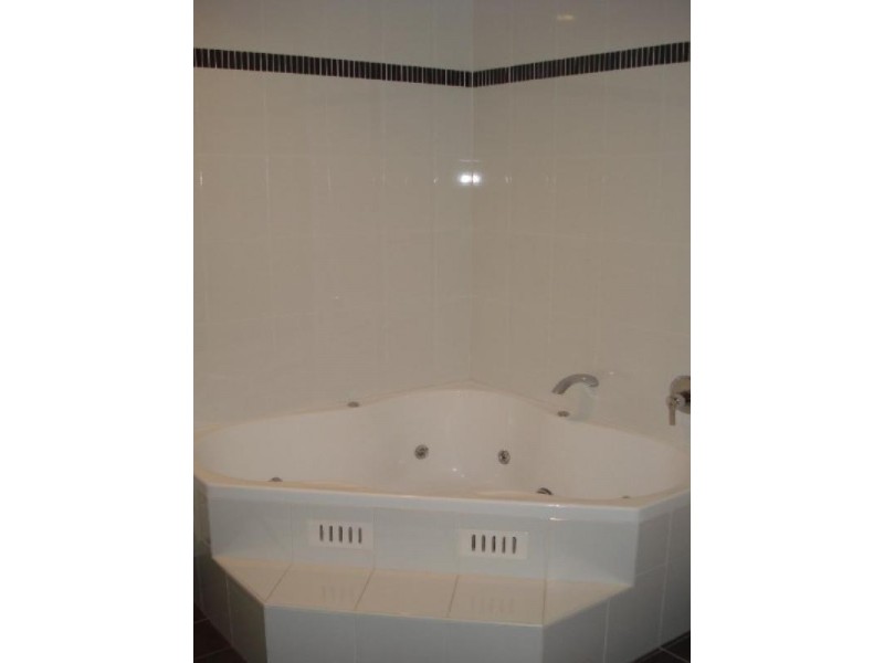 2/3-7 Wharf Street, Gosford NSW 2250