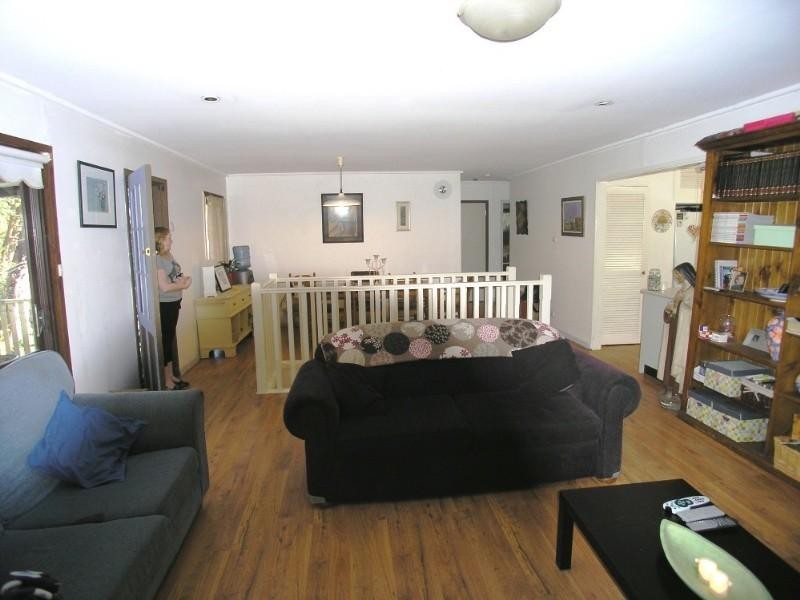 13 Adnamira Close, Wyoming NSW 2250