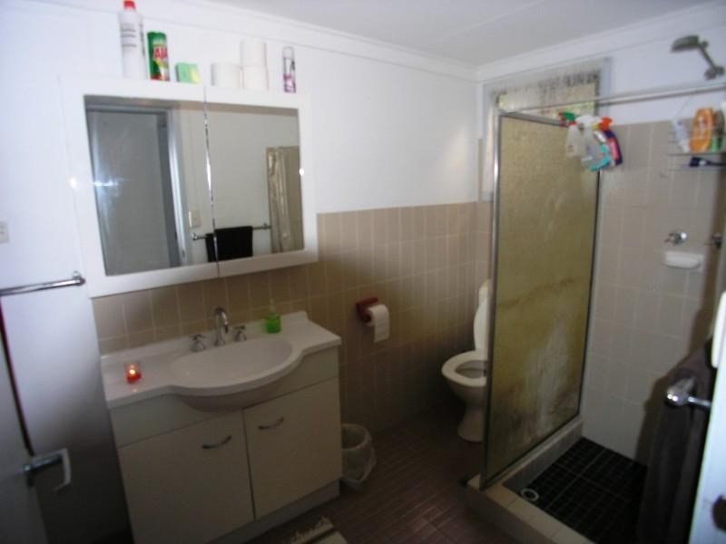 13 Adnamira Close, Wyoming NSW 2250