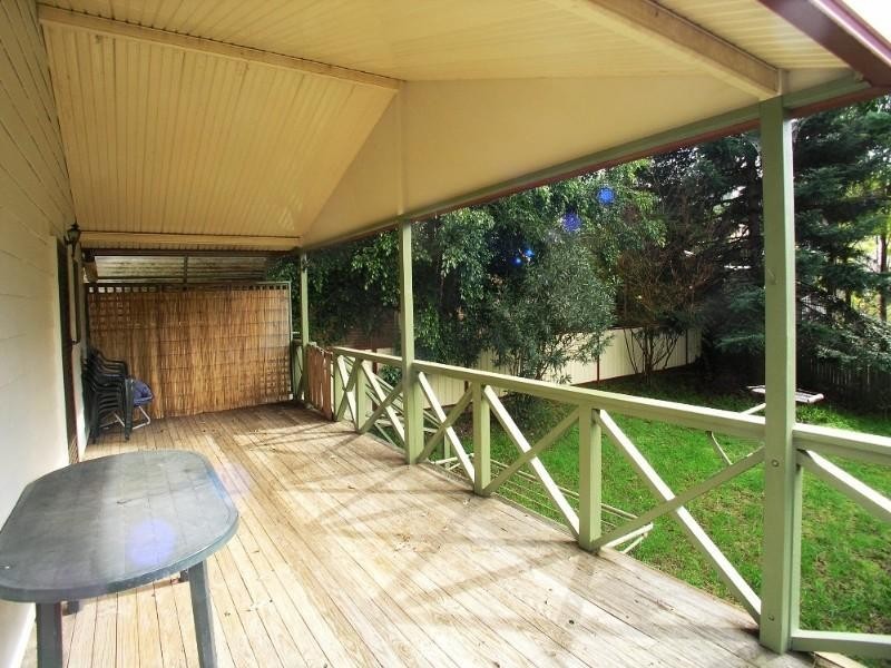 17 Lakala Avenue, Springfield NSW 2250