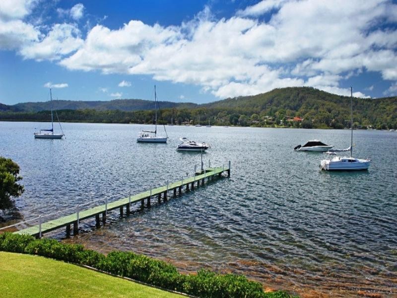 East Gosford NSW 2250