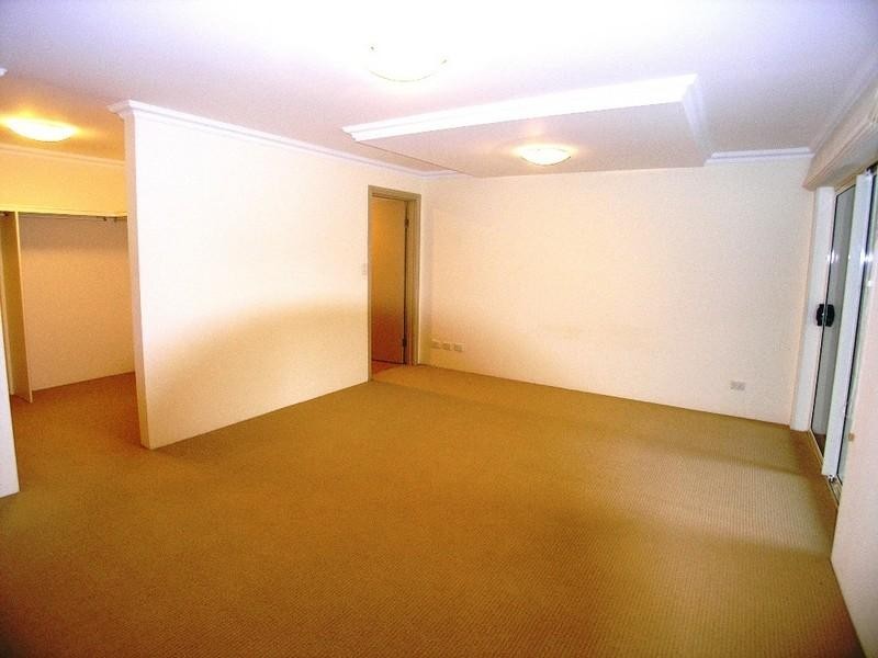 11/3-7 Wharf Street, East Gosford NSW 2250