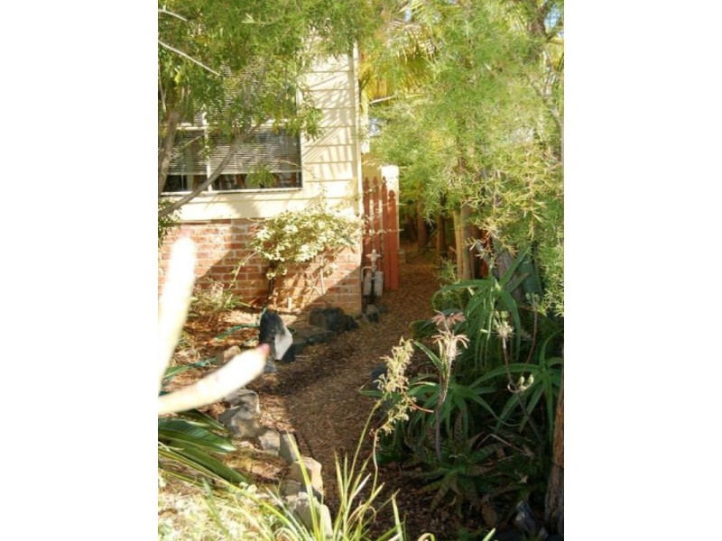 Berkeley Vale NSW 2261