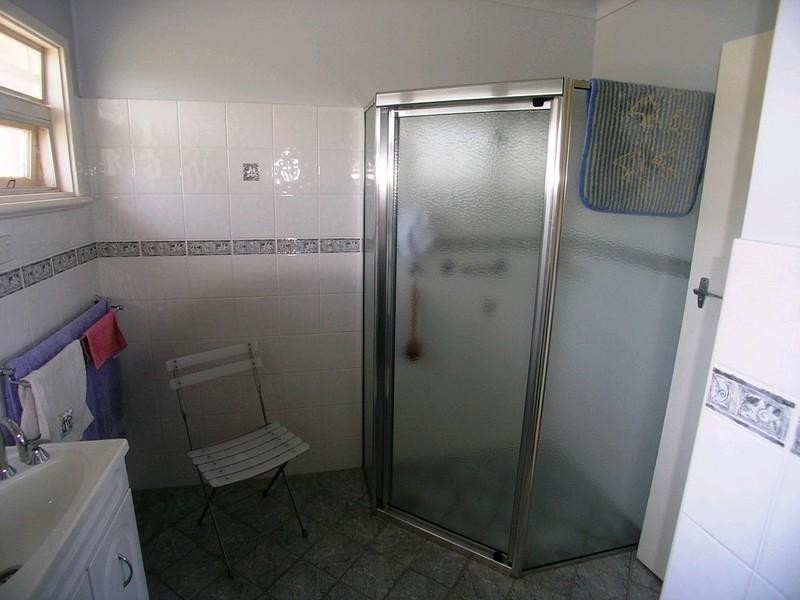 1/61 Wyoming Avenue, Wyoming NSW 2250