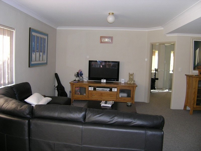 7/2-4 Mulkarra Avenue, Gosford NSW 2250