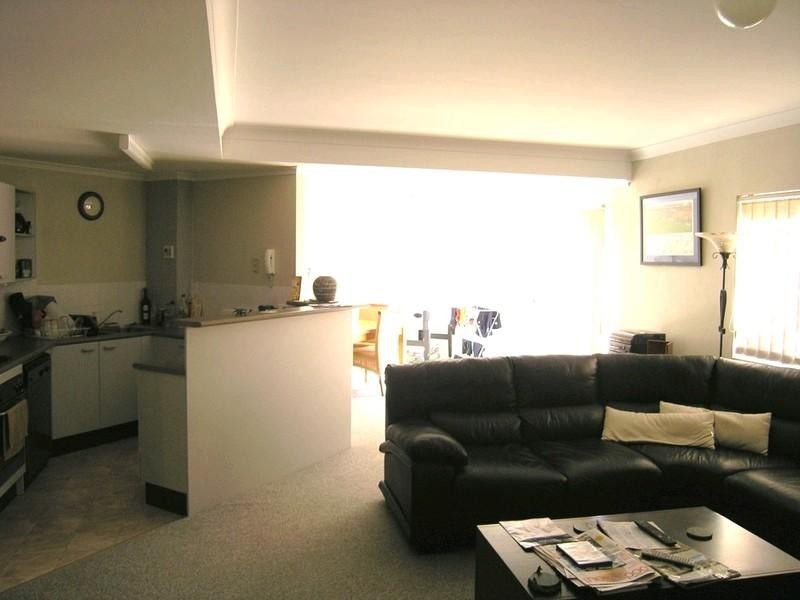 7/2-4 Mulkarra Avenue, Gosford NSW 2250
