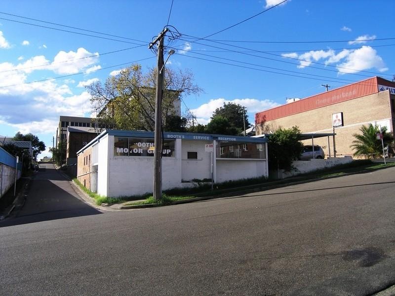 134-136 Faunce Street, Gosford NSW 2250