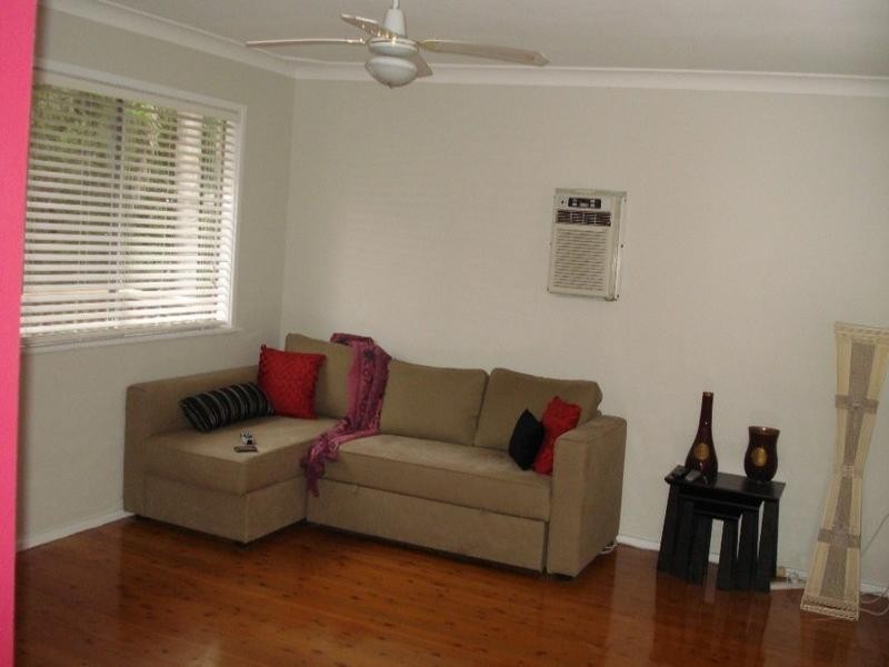 1 Diana Avenue, East Gosford NSW 2250