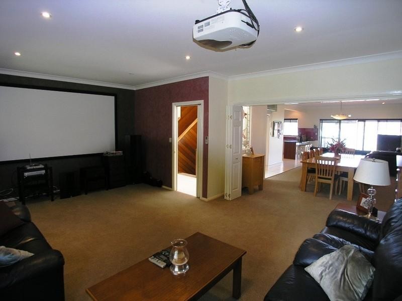 23 Caroline Street, East Gosford NSW 2250