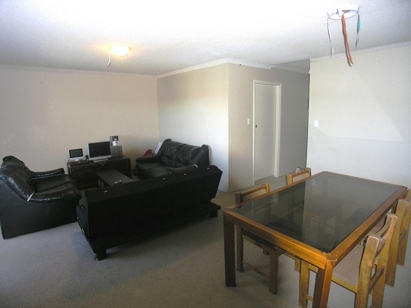 10/9-12 Broadview Avenue, Gosford NSW 2250