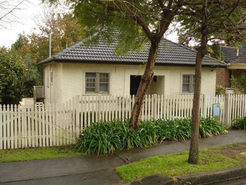 134 Albany Street, Point Frederick NSW 2250