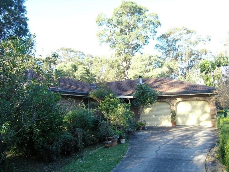 8 Iluka Road, Umina Beach NSW 2257