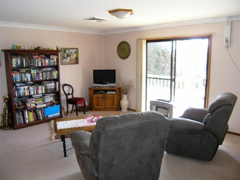 4 Penny Place, Ourimbah NSW 2258