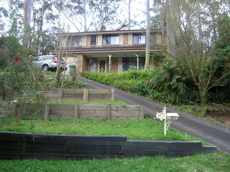 33 Elissa Crescent, Wyoming NSW 2250
