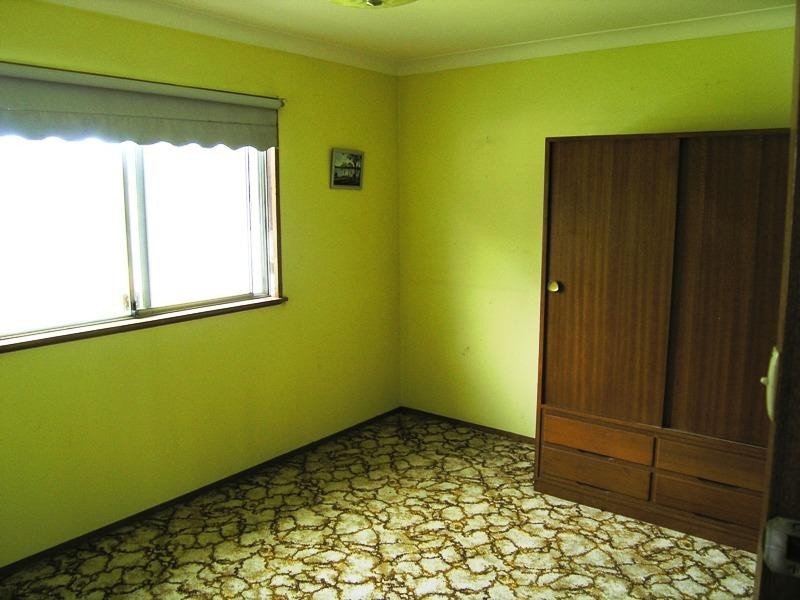 15 Holcombe Avenue, Narara NSW 2250