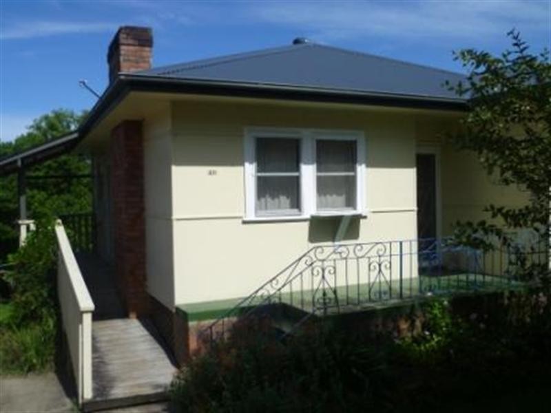 211 Gertrude Street, North Gosford NSW 2250