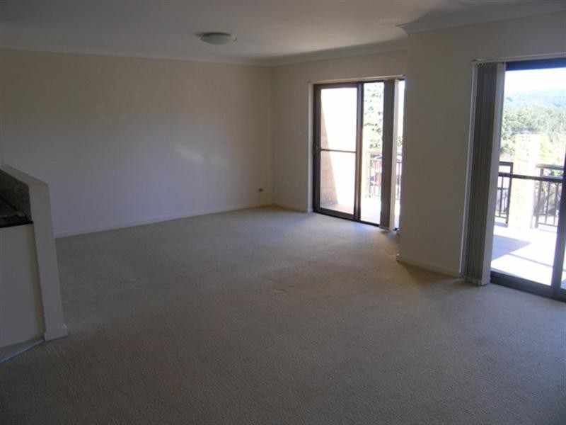 32/1 Batley Street, Gosford NSW 2250