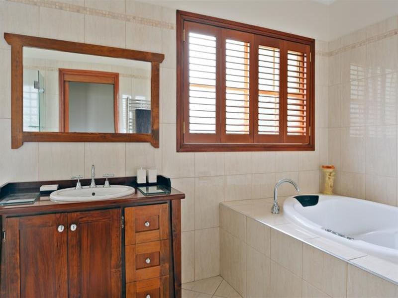 61 Deane Street, Narara NSW 2250