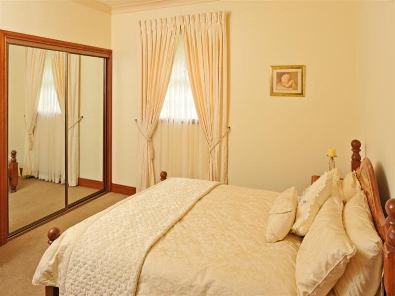 61 Deane Street, Narara NSW 2250