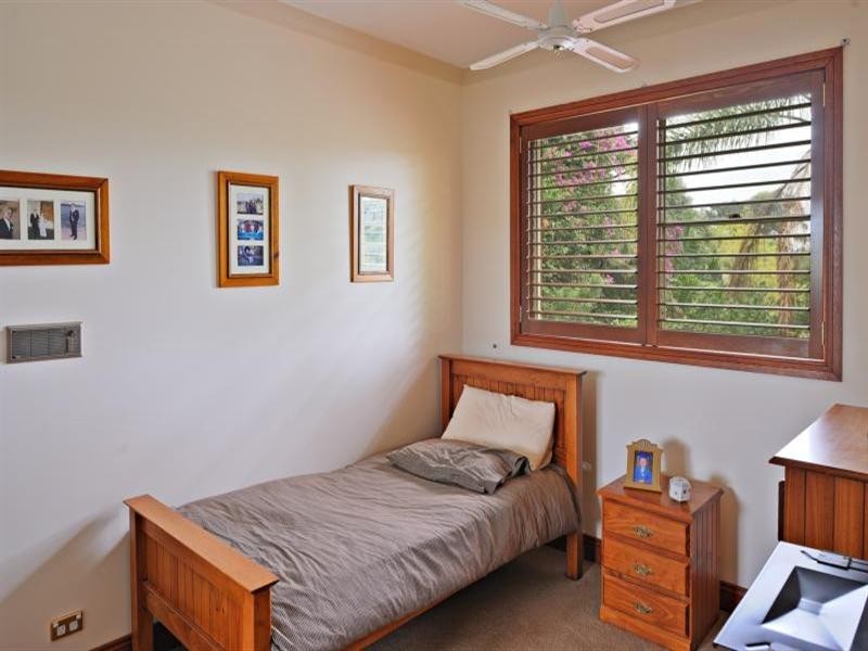 61 Deane Street, Narara NSW 2250