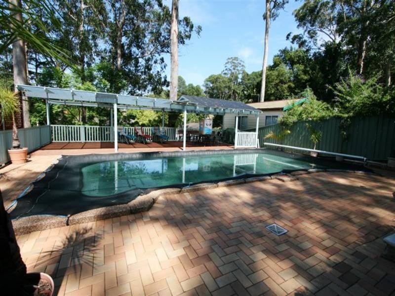 18 Valley View Road, Wyoming NSW 2250