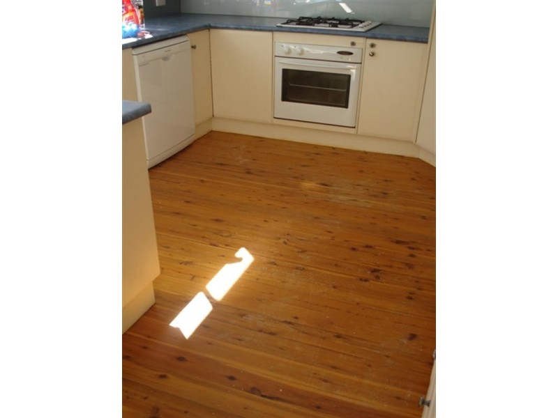 7 Egerton Place, Wyoming NSW 2250