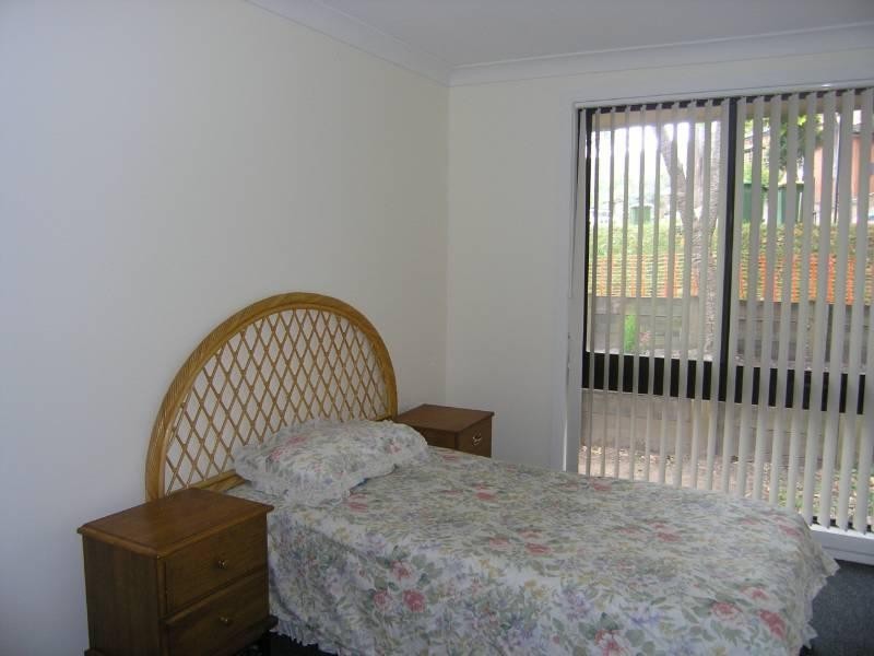 16 Holland Close, Springfield NSW 2250