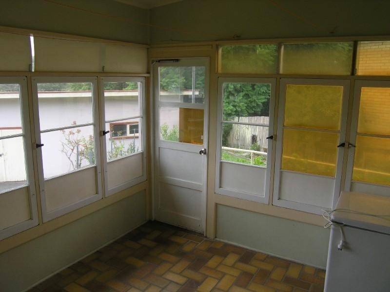 25 Barree Street, Narara NSW 2250