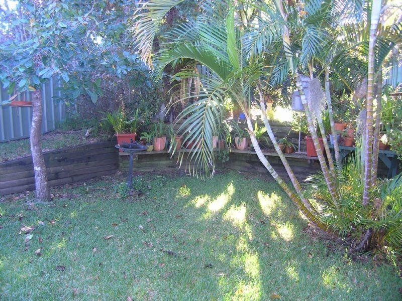 13 Greenwood Avenue, Berkeley Vale NSW 2261