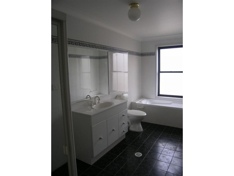 3/14 Lynn Avenue, Point Frederick NSW 2250