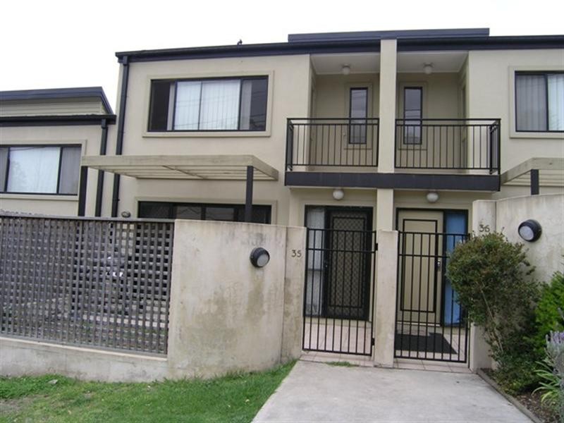 35/55 Dwyer Street, Gosford NSW 2250