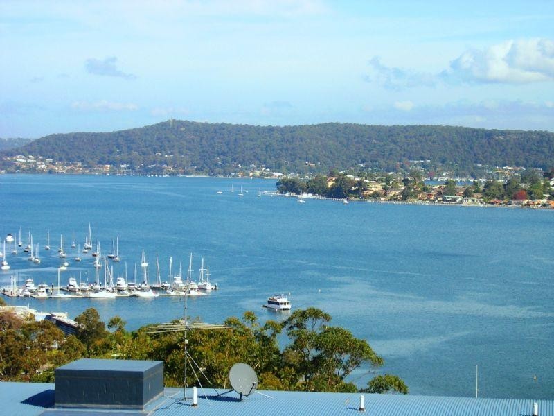 608/97-99 John Whiteway Drive, Gosford NSW 2250