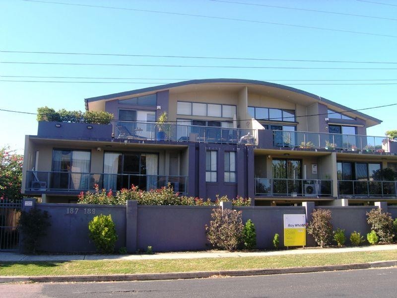 9/187-189 Albany Street, Point Frederick NSW 2250