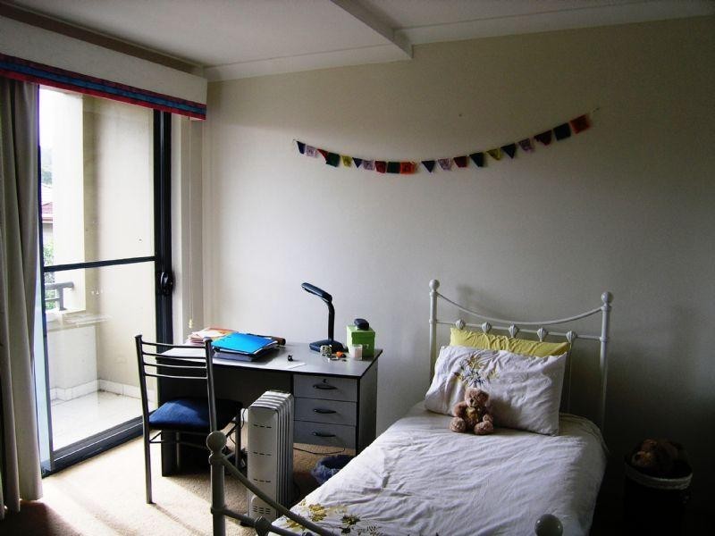 9/187-189 Albany Street, Point Frederick NSW 2250