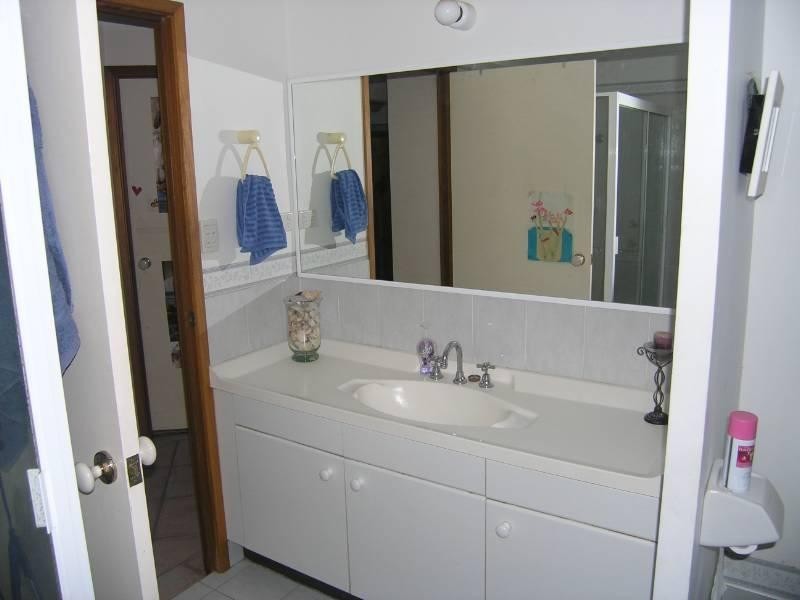 14 Valley View Road, Wyoming NSW 2250