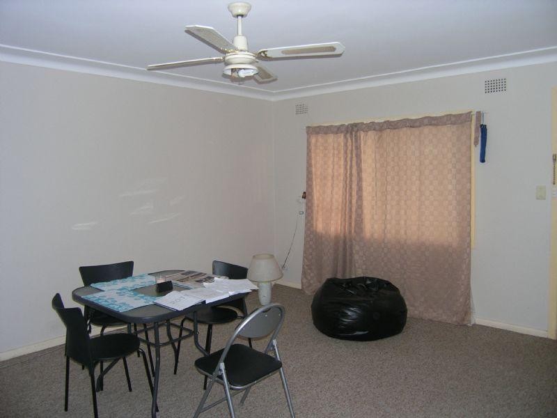 2/86 Faunce Street, Gosford NSW 2250