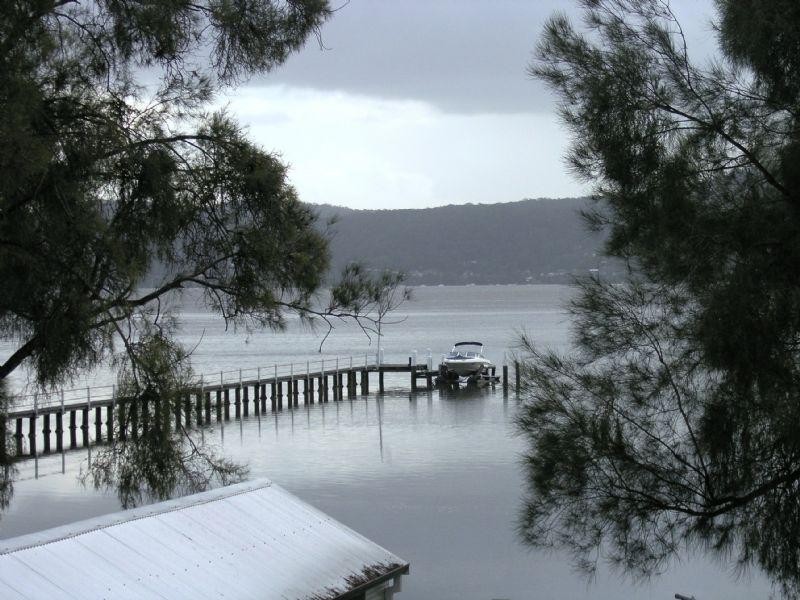 257 Avoca Drive, Green Point NSW 2251