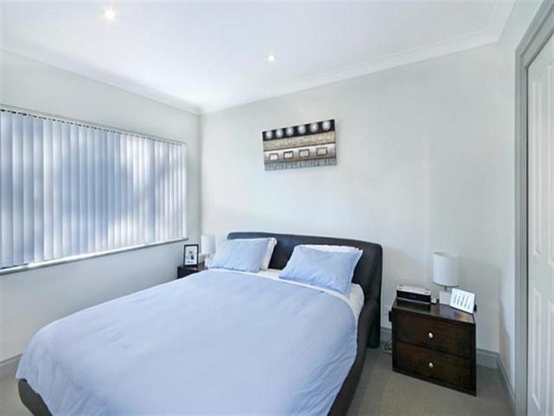 1/4 Broadview Avenue, Gosford NSW 2250