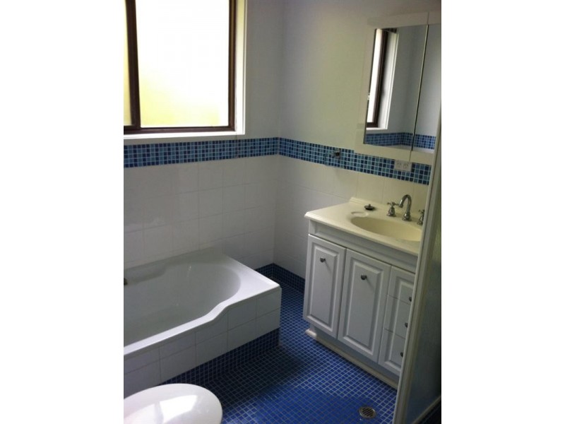 4/10 Margin Street, Gosford NSW 2250