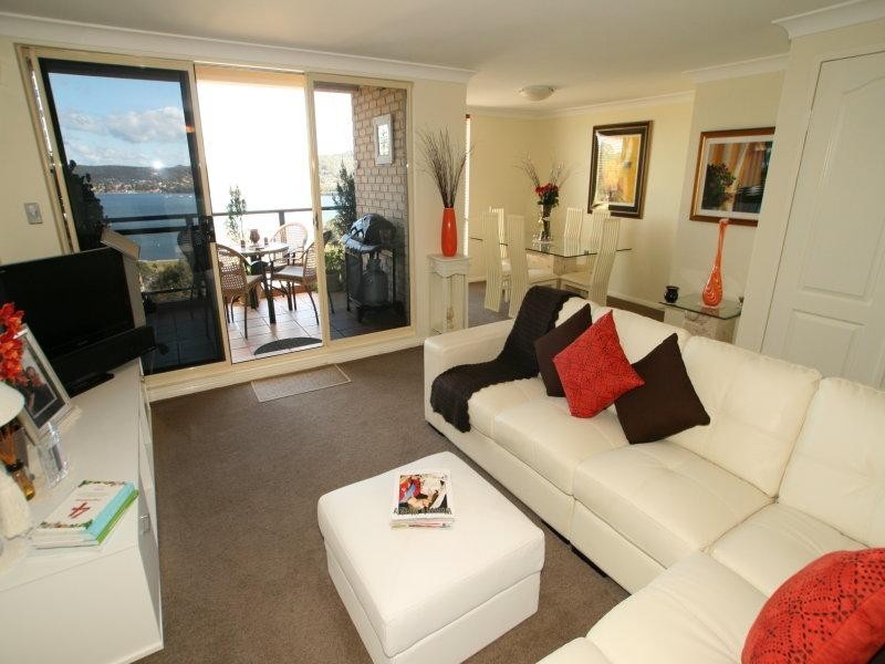 18/92-94 John Whiteway Drive, Gosford NSW 2250